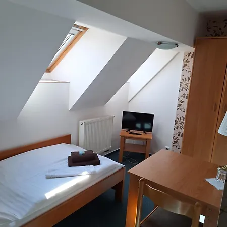 Koruna Hotel 3*